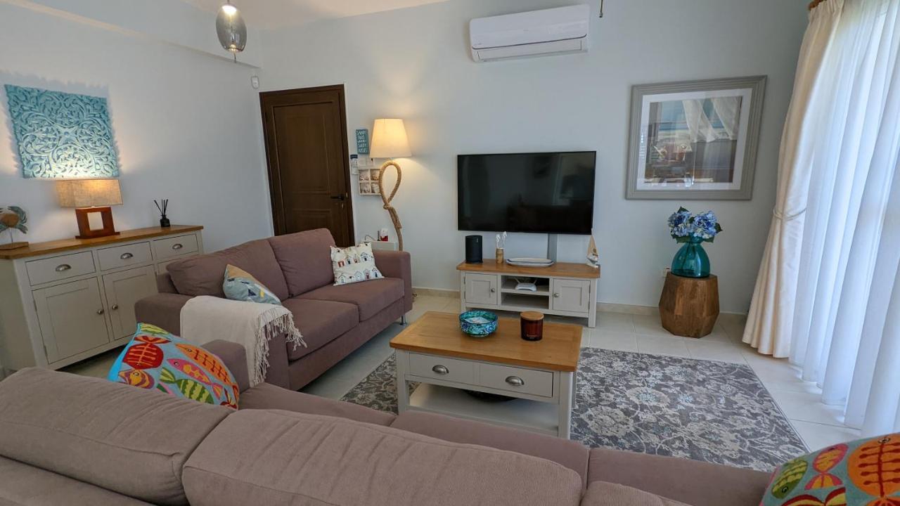 Stylish Garden Apartment At Paphos Harbour Exteriér fotografie