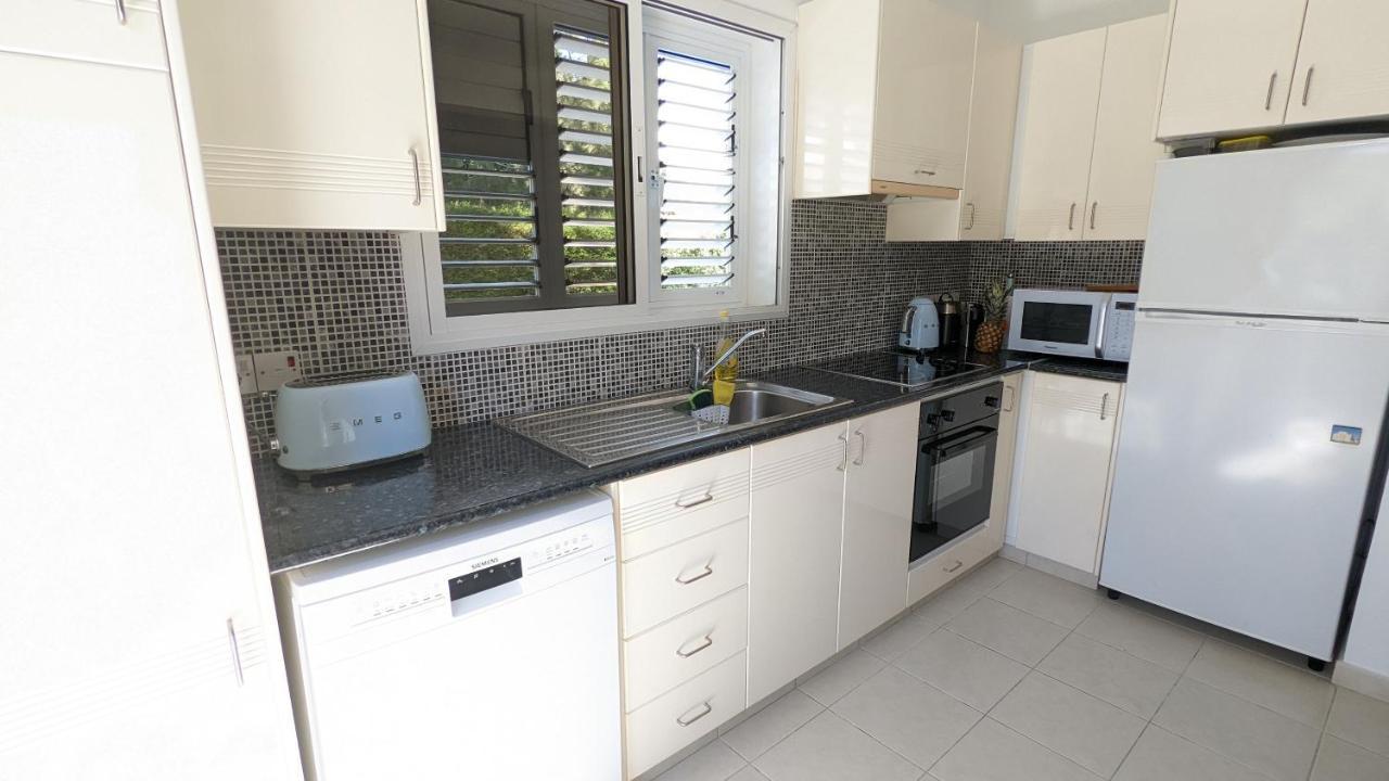 Stylish Garden Apartment At Paphos Harbour Exteriér fotografie