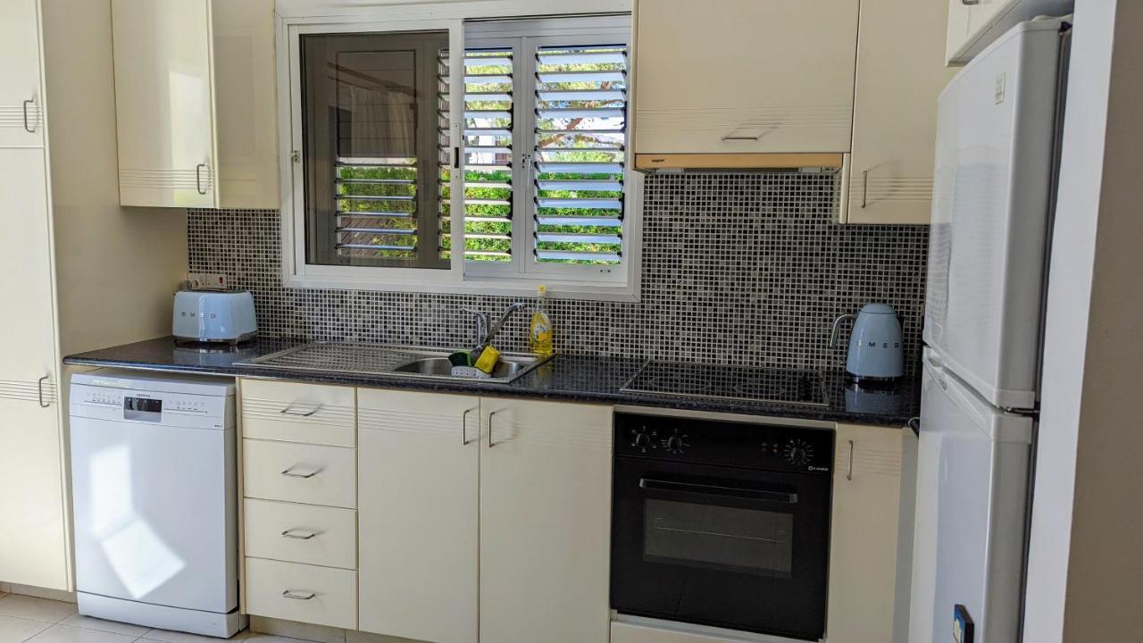Stylish Garden Apartment At Paphos Harbour Exteriér fotografie